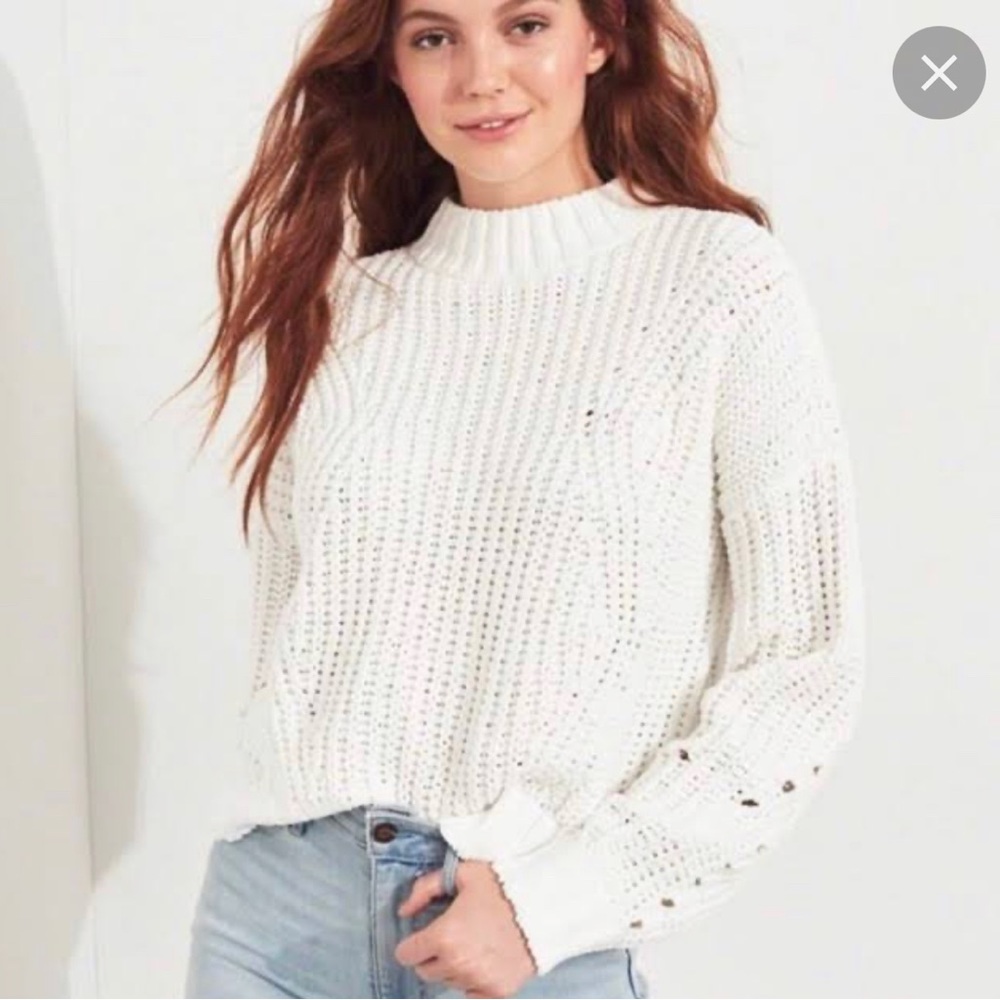 Hollister knitted White Sweater